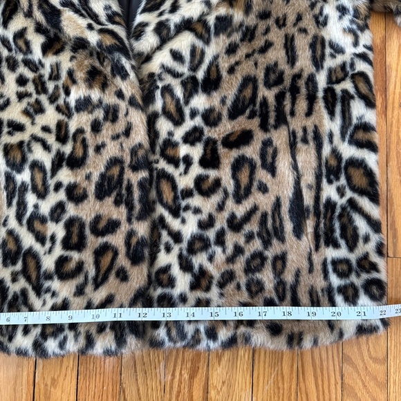 NWOT ASOS Leopard Animal Print Faux Fur Short Notched Collar Coat US 6 Small - Picture 10 of 12